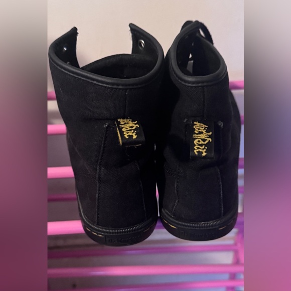 Dr. Martens Sheridan Canvas High Tops (Women’s 9) - Picture 4 of 6